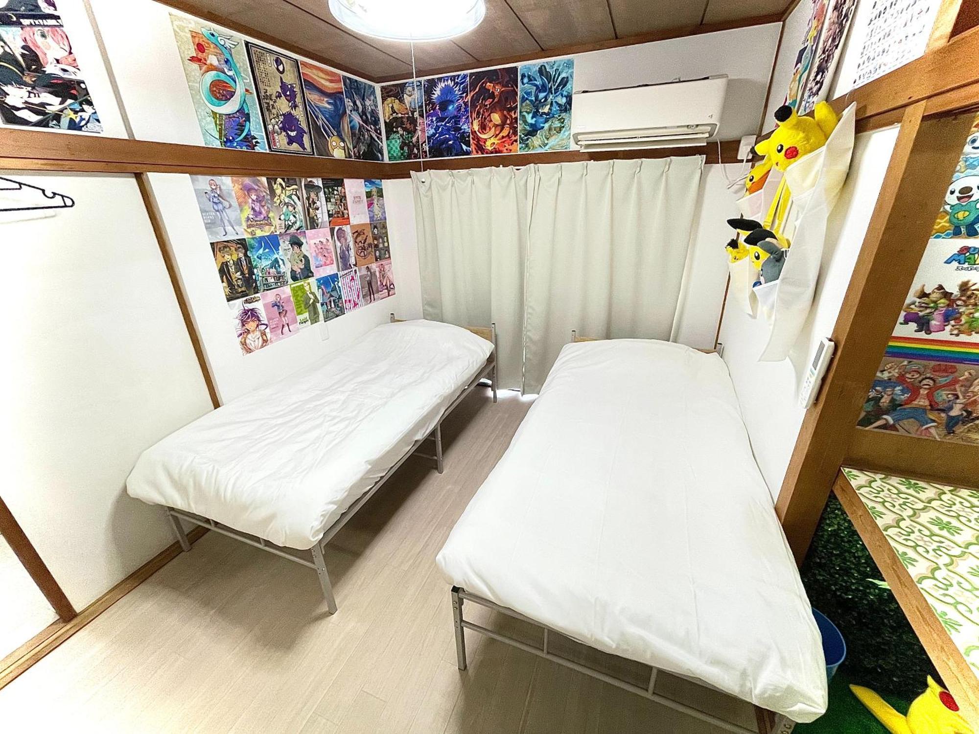 Cool Syowa Retro Style Manga&Anime Apt Sinjuku Kabukicho Tokyo Exterior photo