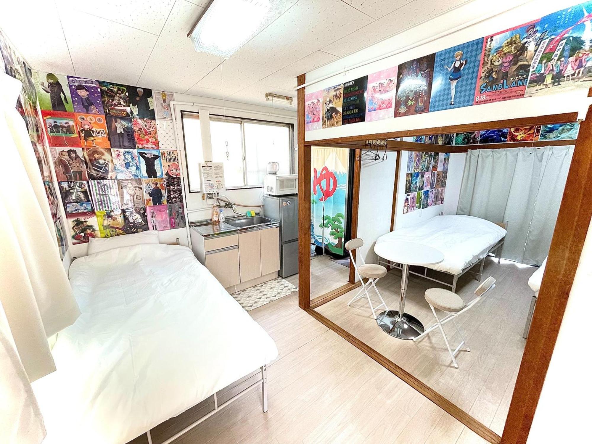 Cool Syowa Retro Style Manga&Anime Apt Sinjuku Kabukicho Tokyo Exterior photo